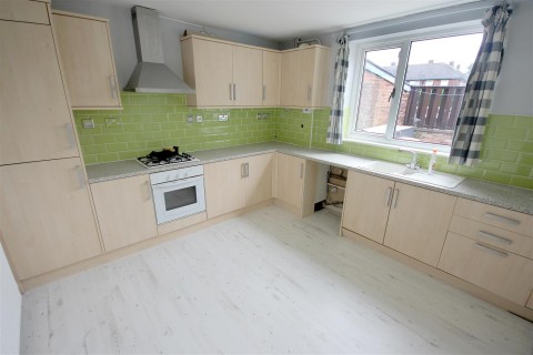 View Full Details for Toppham Way, Sheffield