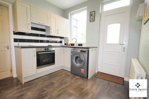 Click the photo for more details of Cawthorne Grove, Sheffield